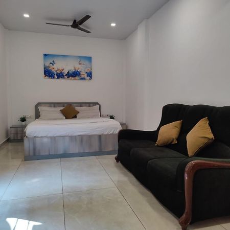 Aqua Villa Luxury Home Stay Lonavala Esterno foto