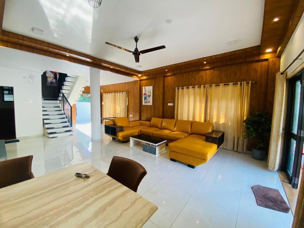 Aqua Villa Luxury Home Stay Lonavala Esterno foto